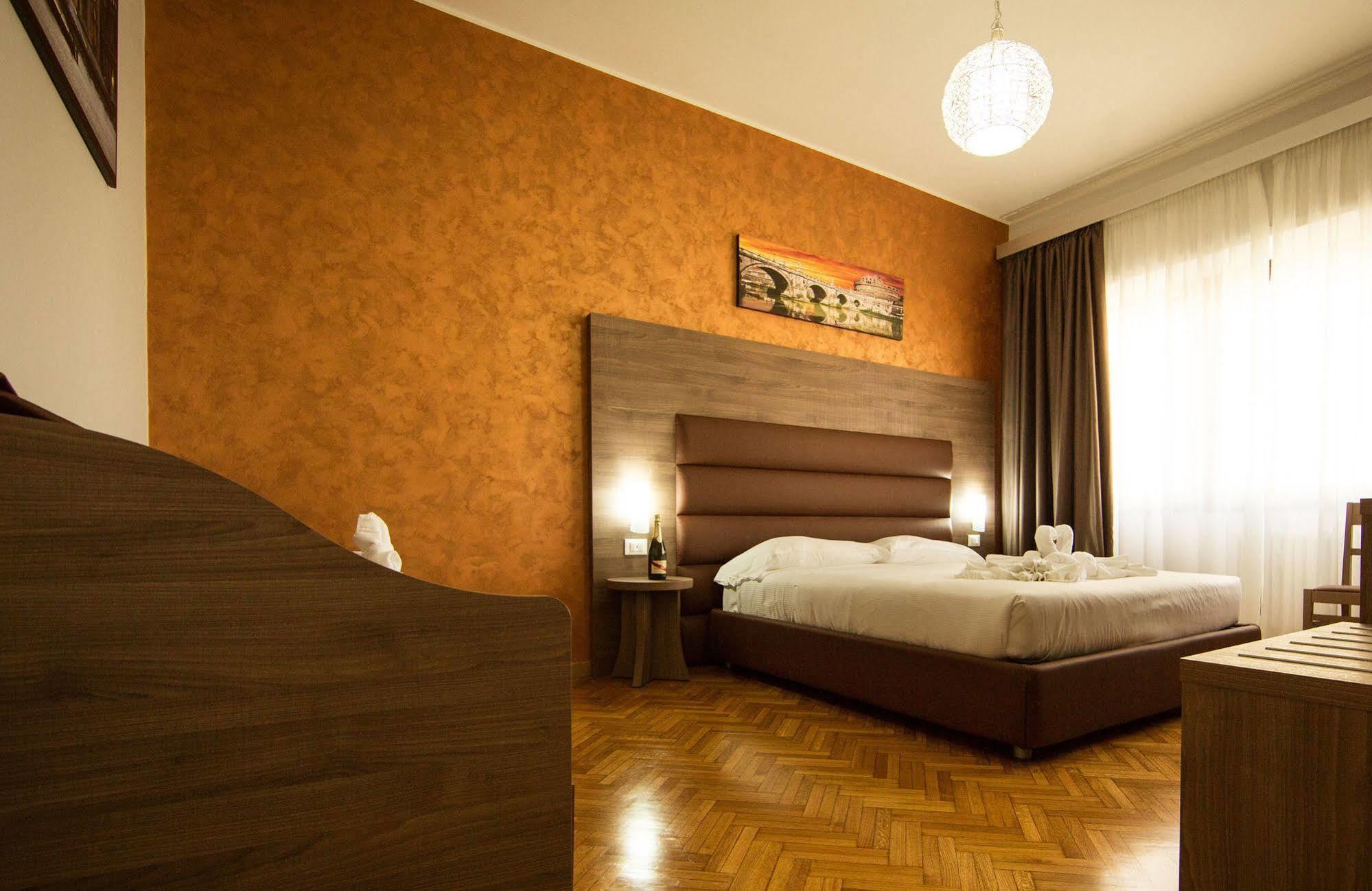Heart Of Rome Rooms Екстер'єр фото