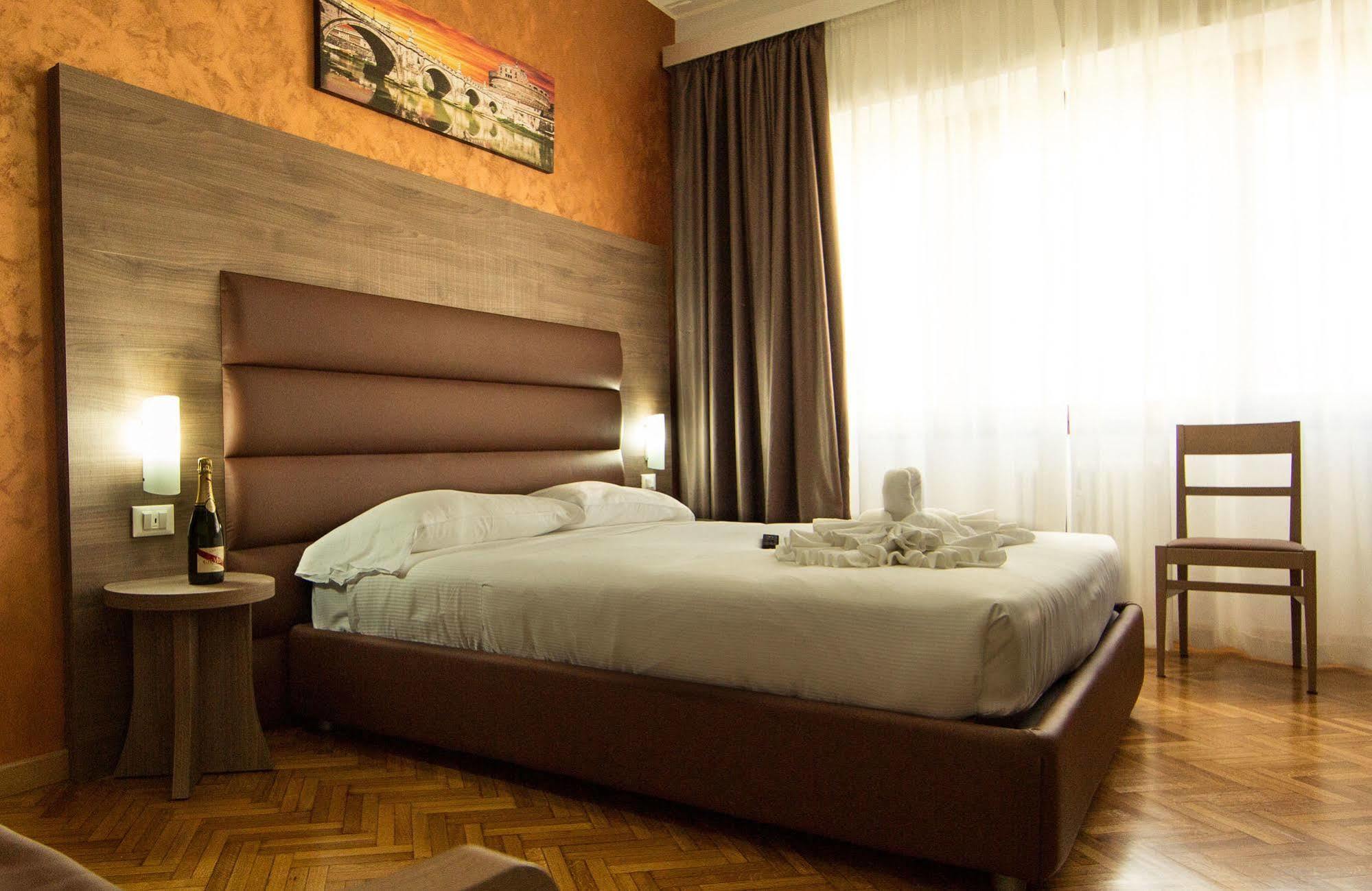 Heart Of Rome Rooms Екстер'єр фото